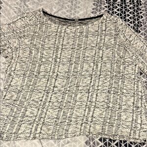 Women's Black and White Top